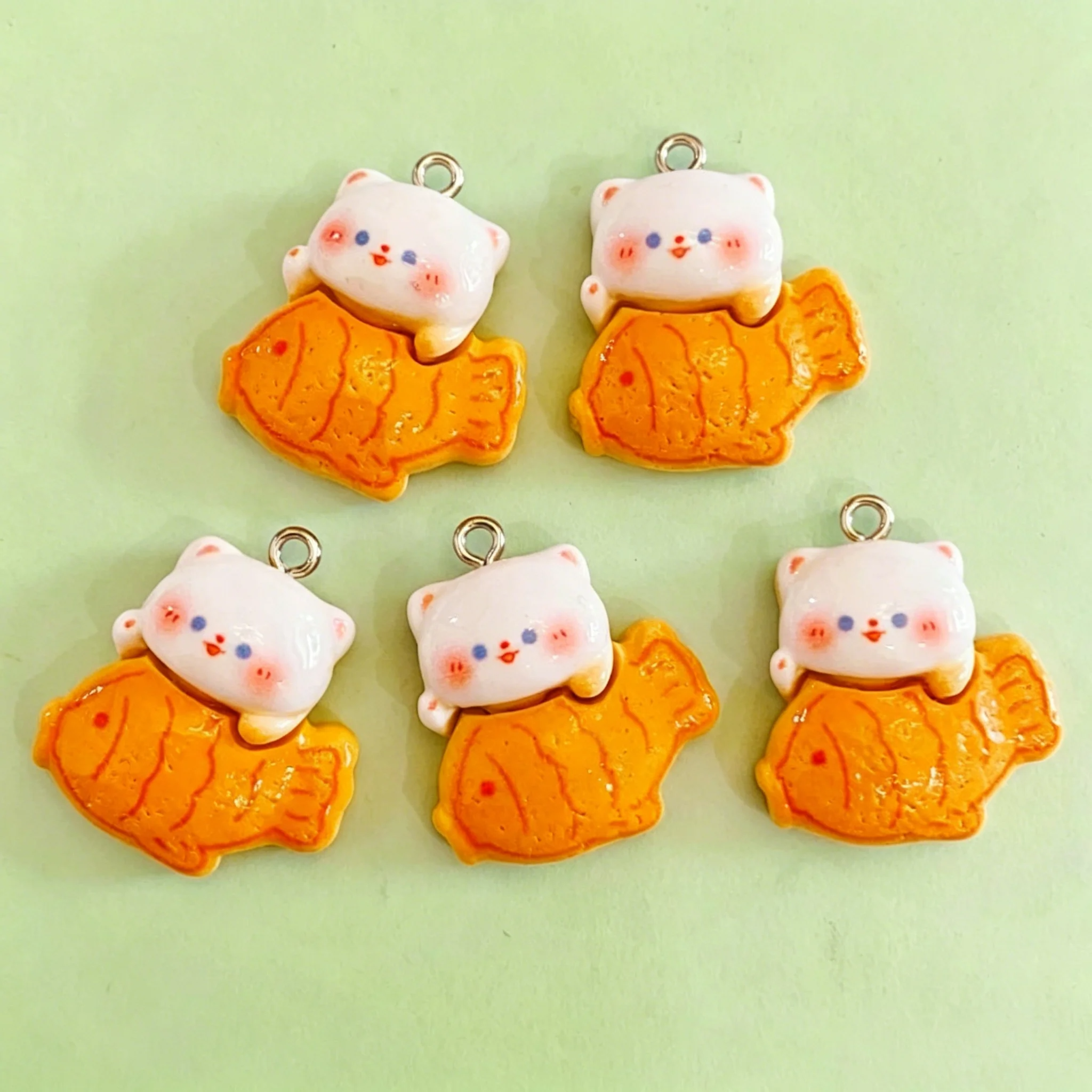10pcs/lot Cute 3D Taiyaki Cat  - Resin Craft Material 评论和价格