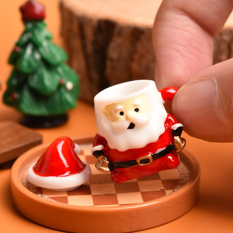 Mini Santa Teacup Ornament - R - Resin Craft Material 评论和价格
